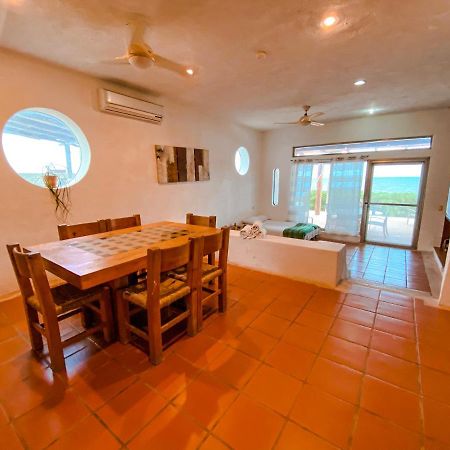 Punta Me Beach Suites Канкун Екстериор снимка