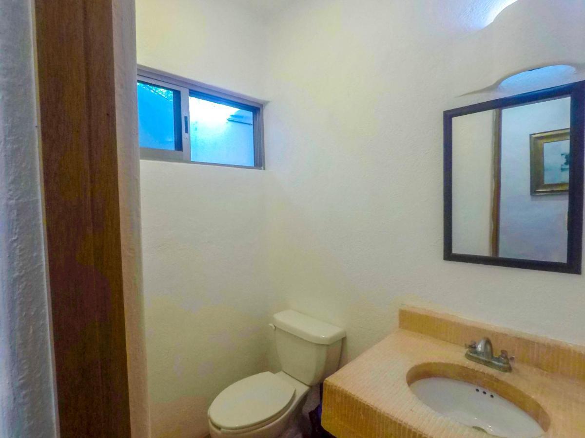 Punta Me Beach Suites Канкун Екстериор снимка