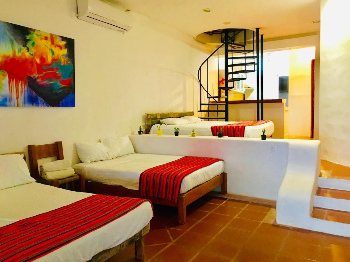 Punta Me Beach Suites Канкун Екстериор снимка